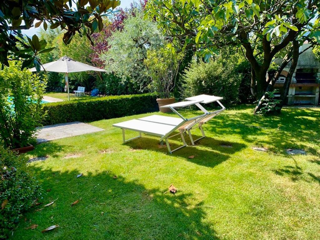 Iris 2 Lago Di Como دونغو المظهر الخارجي الصورة