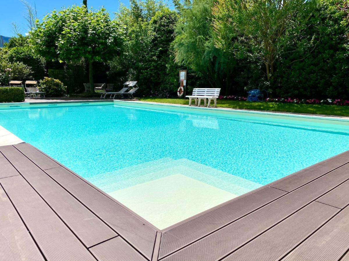 Iris 2 Lago Di Como دونغو المظهر الخارجي الصورة