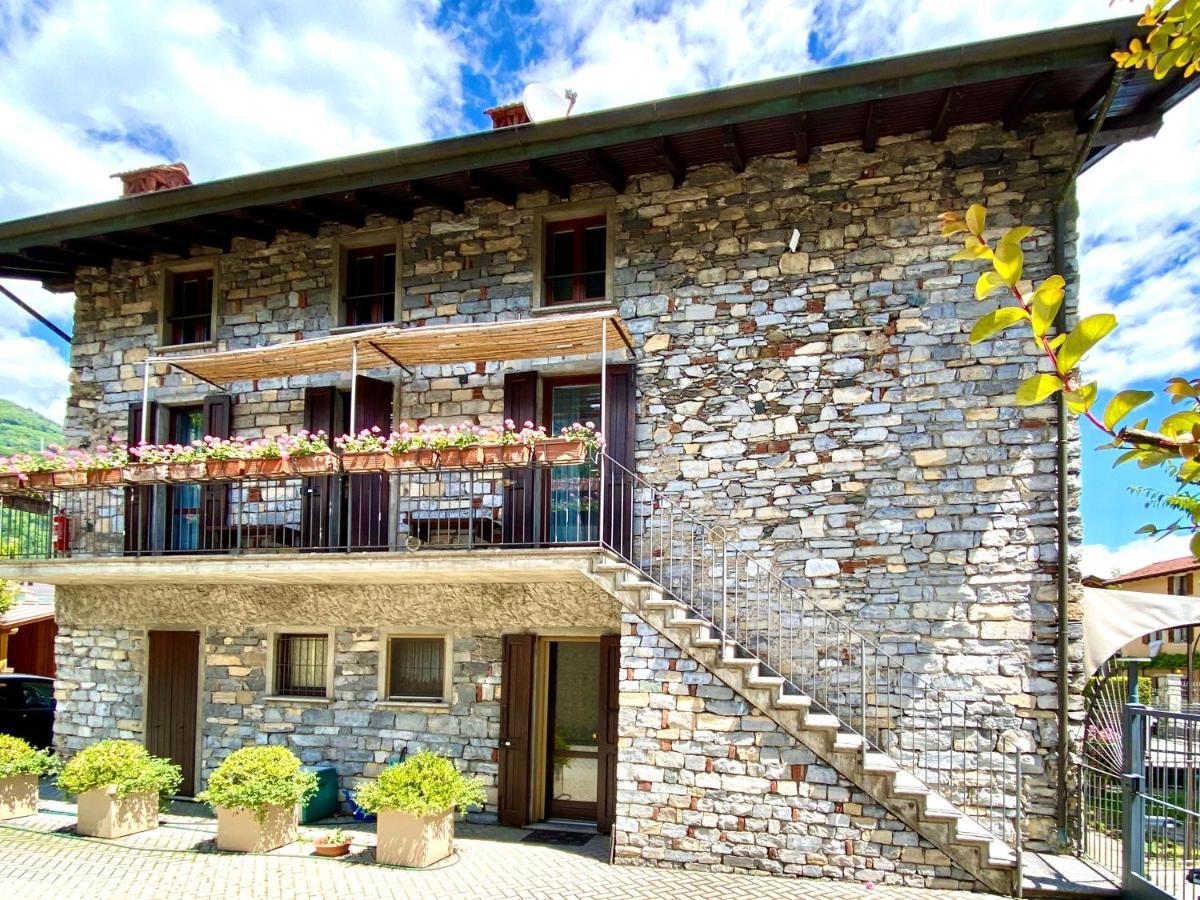 Iris 2 Lago Di Como دونغو المظهر الخارجي الصورة