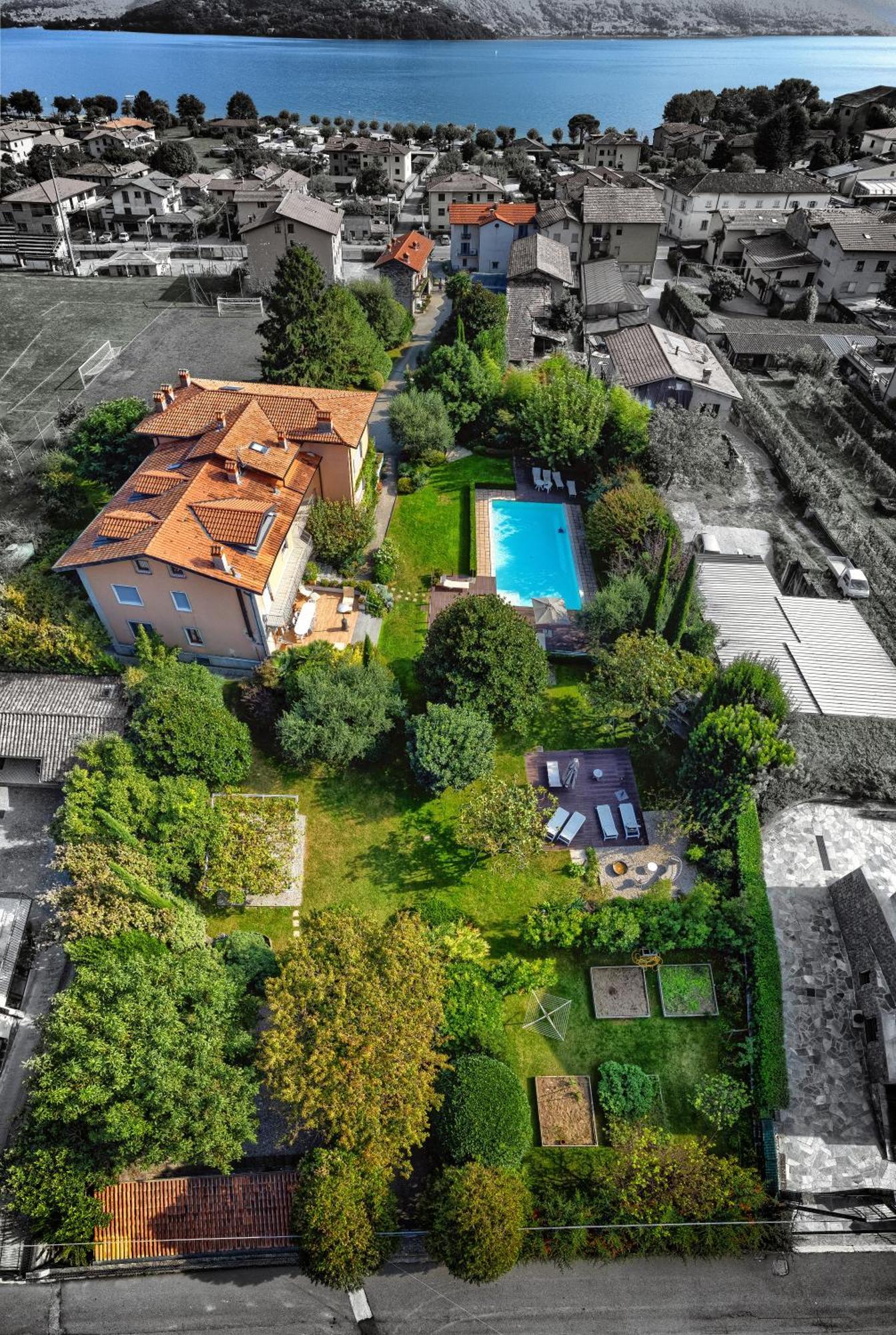 Iris 2 Lago Di Como دونغو المظهر الخارجي الصورة