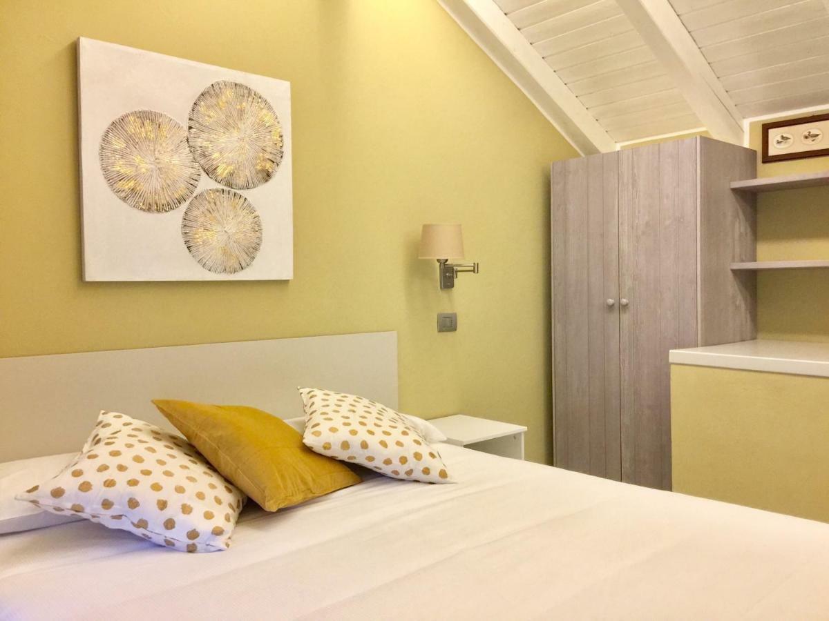 Iris 2 Lago Di Como دونغو المظهر الخارجي الصورة